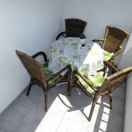 Lux Dalmatia I & R Guest house *