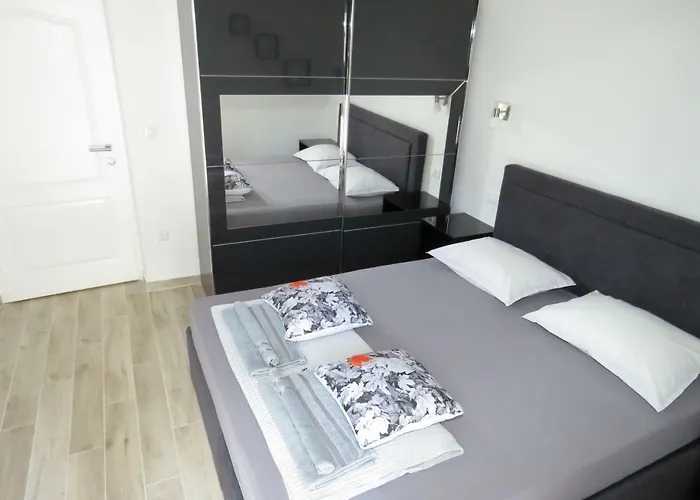 Lux Dalmatia Beachside