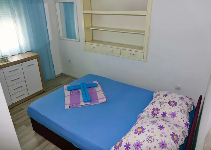 Gostinjska kuća Lux Dalmatia Beachside 3*