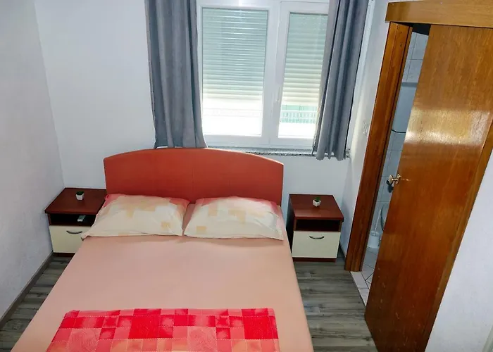 Lux Dalmatia Beachside 3* Makarska