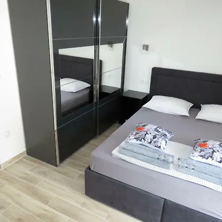 Lux Dalmatia Beachside Pensjonat